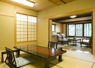фото отеля Ryotei Tanokura Ryokan Inn Yufu