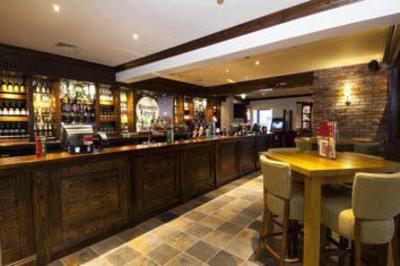 фото отеля Premier Inn Walsall Town Centre