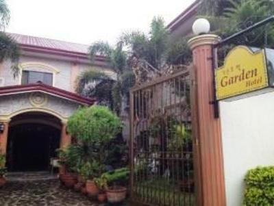 фото отеля Garden Hotel Angeles City