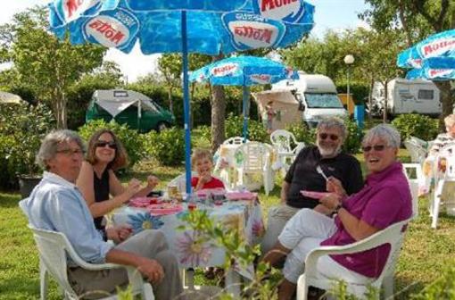 фото отеля Blu International Camping