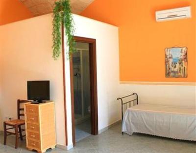 фото отеля Villa Papaleo Bed & Breakfast