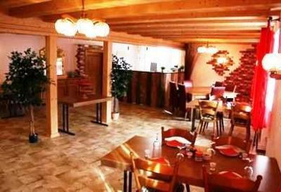 фото отеля Hotel Zur Grafschaft Veldenz