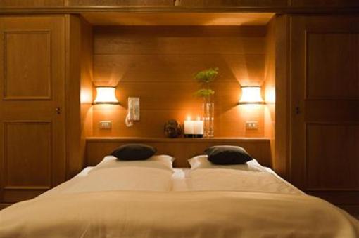 фото отеля Aparthotel Burgus