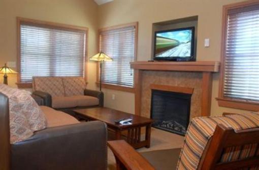 фото отеля Honey Creek Resort State Park