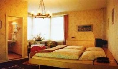 фото отеля Hotel zur Post Bad Pyrmont