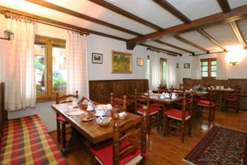 фото отеля Petit Meuble Hotel Courmayeur