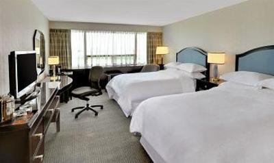 фото отеля Sheraton Montreal Airport Hotel