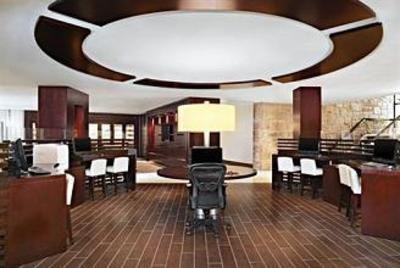 фото отеля Sheraton Montreal Airport Hotel