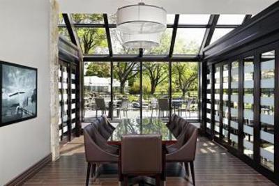 фото отеля Sheraton Montreal Airport Hotel