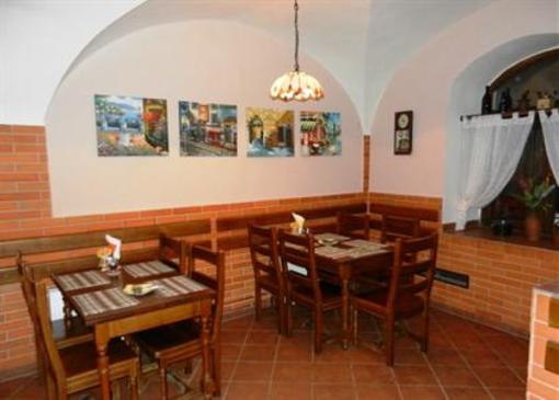 фото отеля Hotel U Bileho Konicka