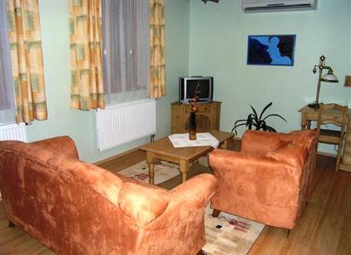 фото отеля Hotel U Bileho Konicka