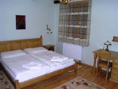 фото отеля Hotel U Bileho Konicka