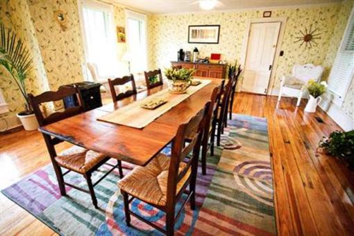 фото отеля The Hummingbird Inn Goshen (Virginia)