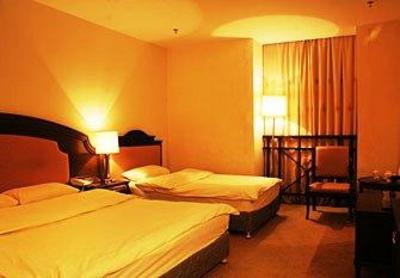 фото отеля Good World Hotel