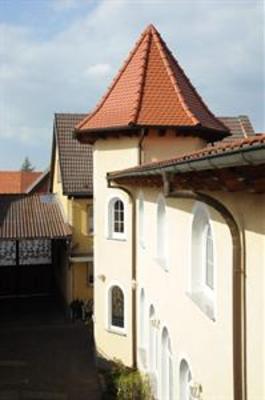 фото отеля Hotel Schlosshof Dolgesheim