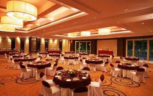 фото отеля Golden Tulip Chandigarh Panchkula