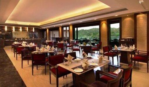 фото отеля Golden Tulip Chandigarh Panchkula