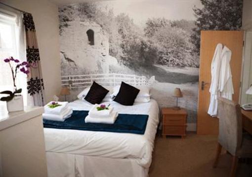 фото отеля The Farndon Inn
