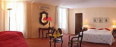 фото отеля Eychenne Hotel Saint-Girons