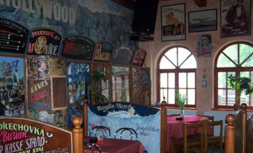 фото отеля Penzion Sebastopol