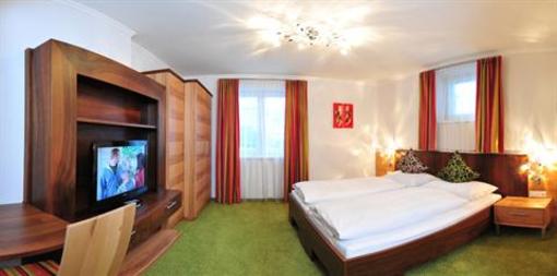 фото отеля Parkvilla Appartements Bad Hofgastein