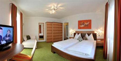 фото отеля Parkvilla Appartements Bad Hofgastein