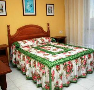 фото отеля Hotel y Apartamentos Vilacobina