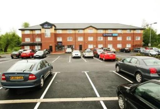 фото отеля Travelodge Hotel Crewe