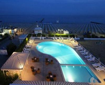 фото отеля Hotel Delle Mimose Jesolo