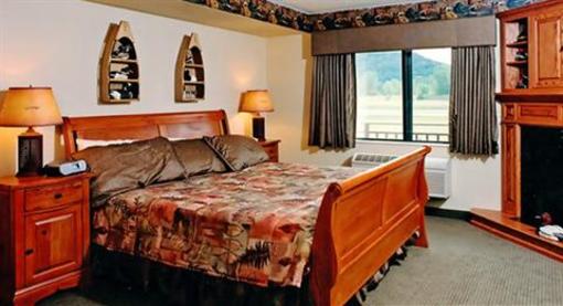 фото отеля AmericInn Lodge & Suites Blue Earth