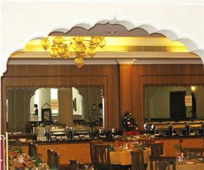фото отеля Abad Airport Hotel Kochi