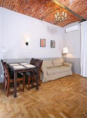 фото отеля Antique Apartments