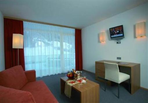 фото отеля Hotel Alpenland Sankt Anton am Arlberg