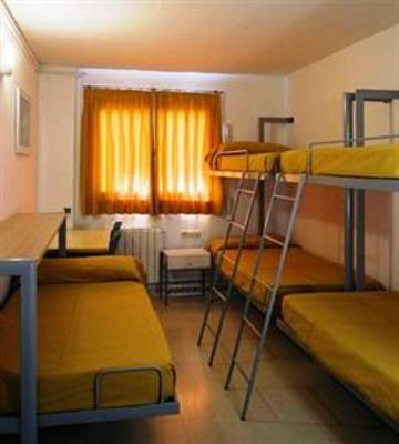 фото отеля Albergue Inturjoven Sierra Nevada Monachil