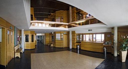 фото отеля Albergue Inturjoven Sierra Nevada Monachil