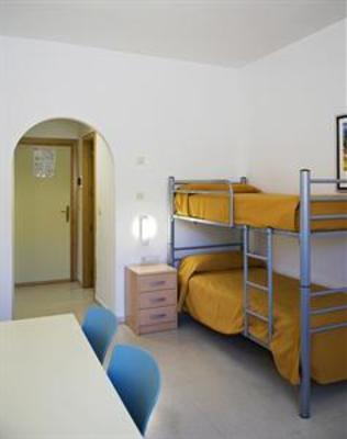 фото отеля Albergue Inturjoven Sierra Nevada Monachil