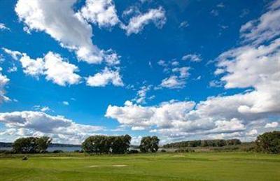 фото отеля Golf Und Wellnesshotel Schloss Teschow
