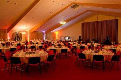 фото отеля Golf Und Wellnesshotel Schloss Teschow