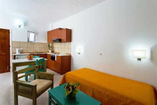 фото отеля Trianta Hotel Apartments