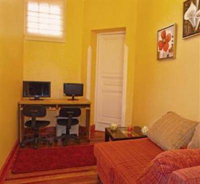 фото отеля Hostal Almenas