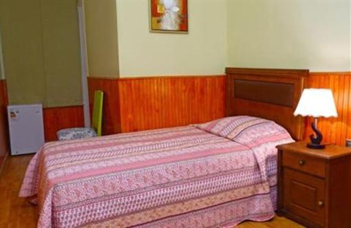 фото отеля Hostal Almenas