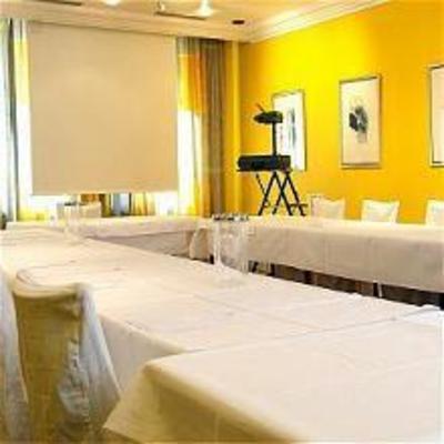 фото отеля TOP Hotel Buschhausen