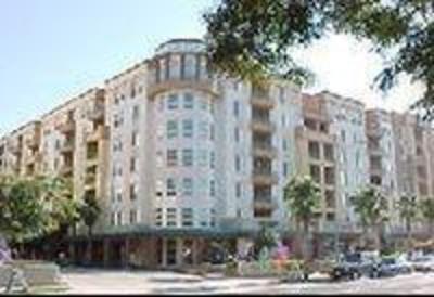 фото отеля The Plaza Apartment Arboretum Santa Monica