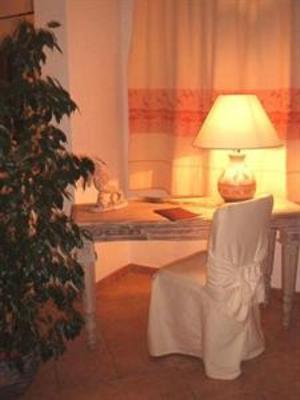 фото отеля Relais Fenicottero Rosa Hotel Loiri Porto San Paolo