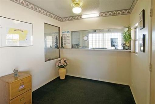 фото отеля Americas Best Value Inn Sun City (California)