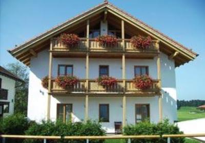 фото отеля Hotel Gasthof Kramerwirt Irschenberg