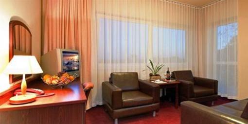фото отеля Akces Medical Spa Hotel Dzwirzyno
