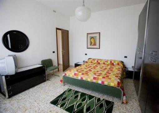 фото отеля La Rondine Bed & Breakfast Lucca