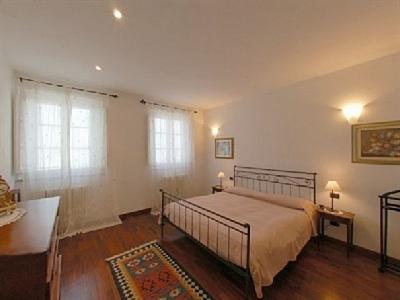 фото отеля La Rondine Bed & Breakfast Lucca