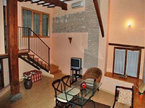 фото отеля Apartamentos Casa de la Mezquita Toledo